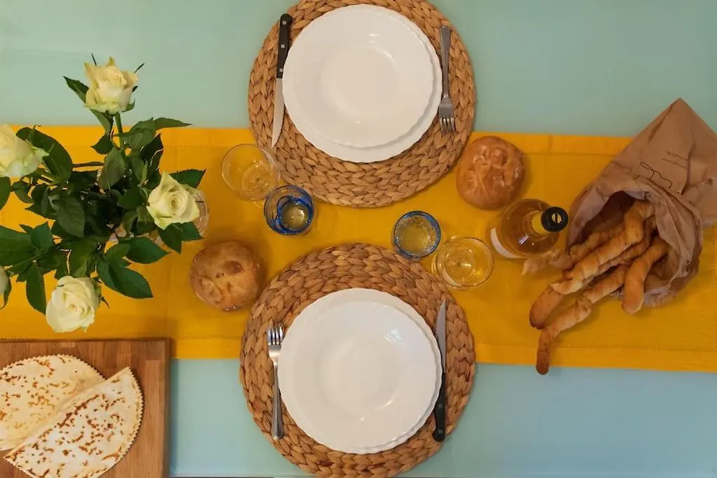 Apartment Pascoli Home A Cattolica Centro Mare By Yohome Italy