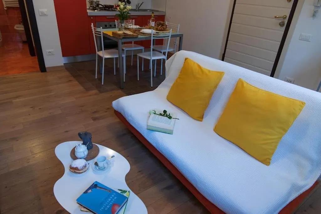 Pascoli Home A Cattolica Centro Mare By Yohome Italy