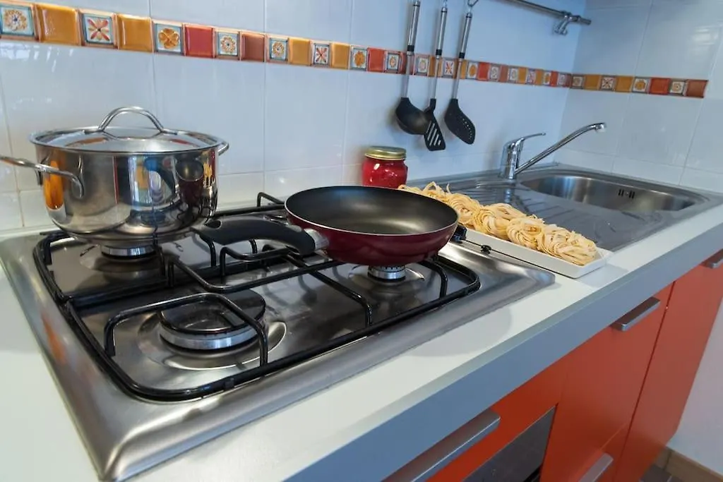 Apartment Pascoli Home A Cattolica Centro Mare By Yohome
